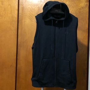 Men’s UA hoodie vest (gently used)